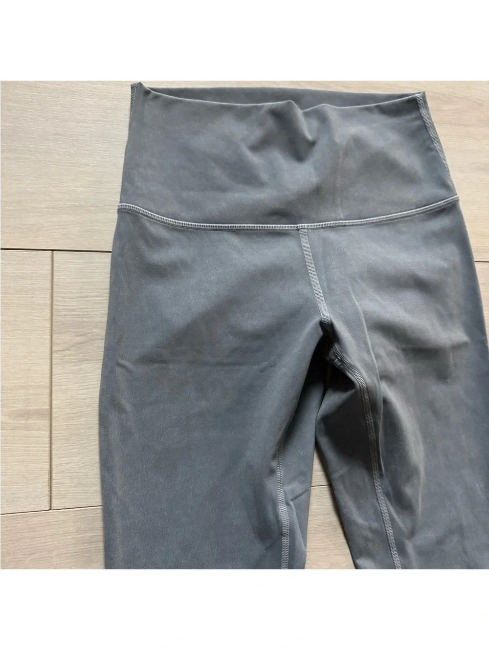 Lululemon Wunder Under High-Rise fitted tight 28” retro acid/mineral wash size 4